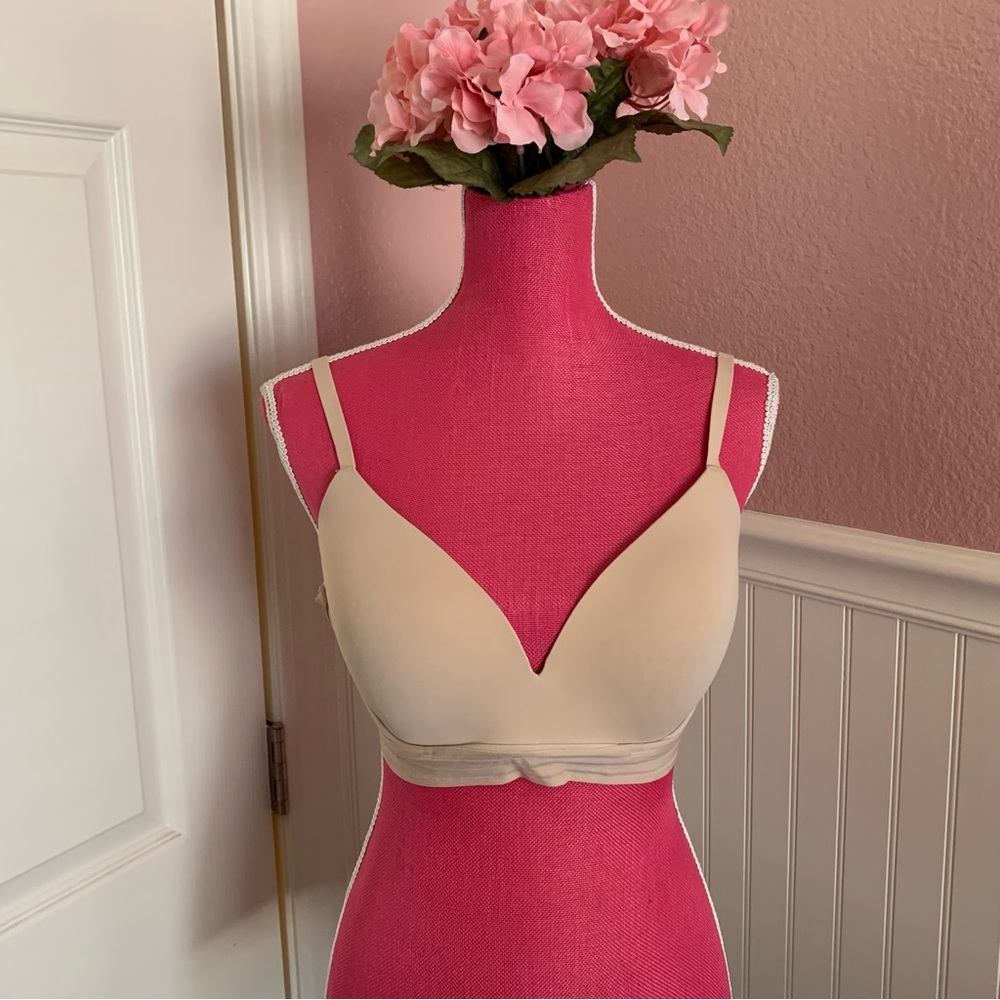 Auden Nude Push Up Wirefree 38C Bra Barely Worn